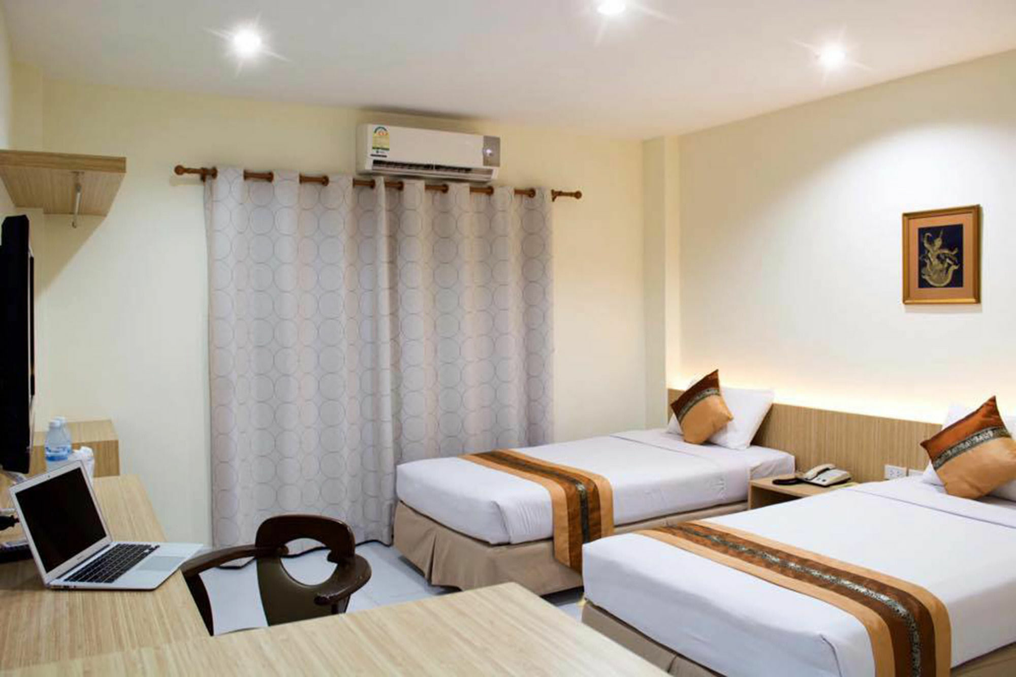 Star 3 Hotel And Residence Rayong Kültér fotó