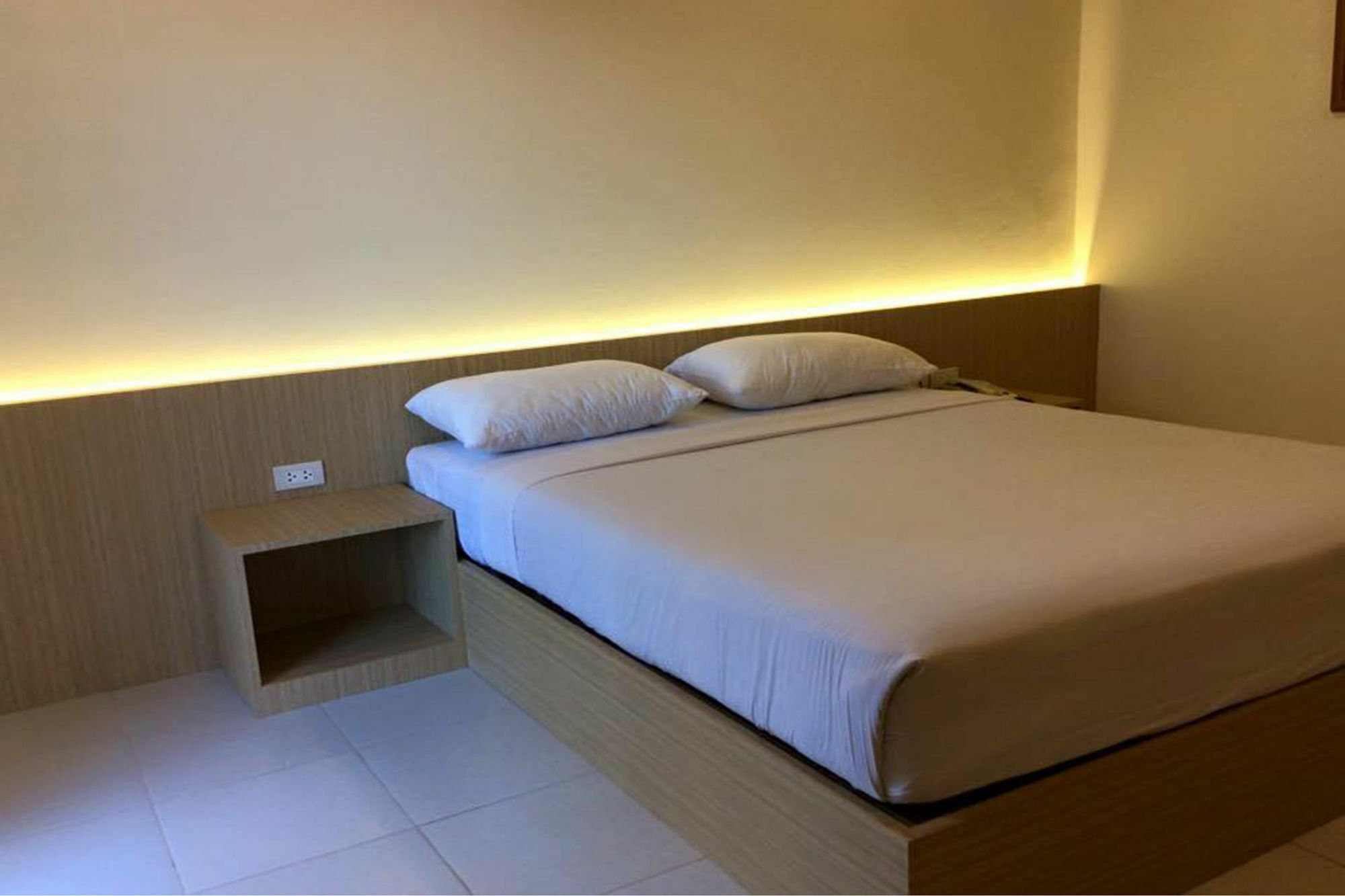 Star 3 Hotel And Residence Rayong Kültér fotó